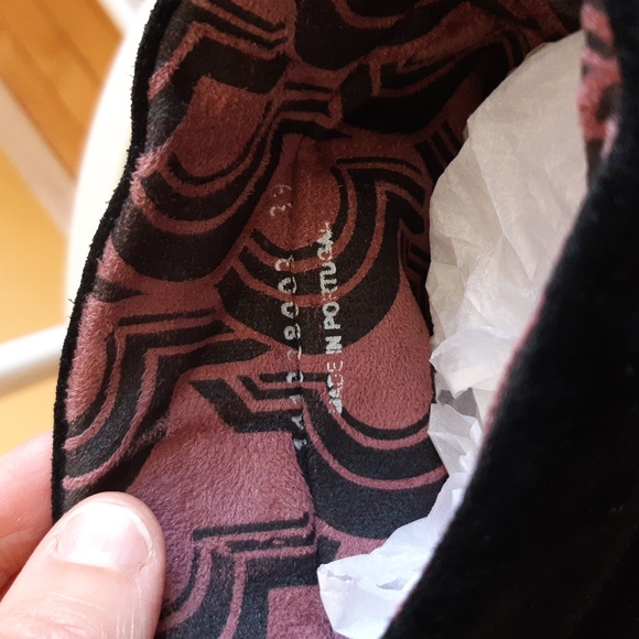 FLY LONDON Victorian Ankle Boots - Picture 11 of 16